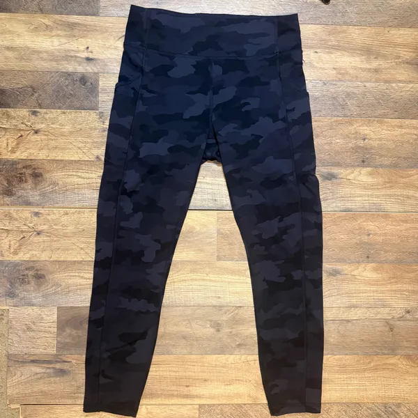 Lululemon Invigorate High-Rise Tight 25" Pockets Incognito Camo Multi Grey Size 10 - Image 8
