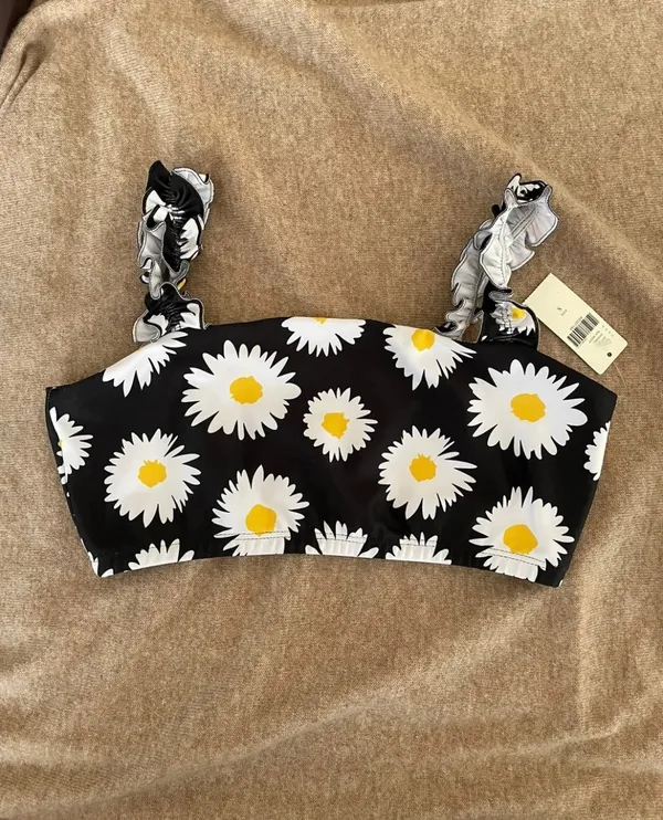 Year Of Ours Daisy Ruffle Sports Bra - Image 3