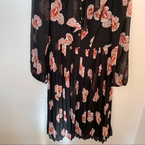 Tommy Hilfiger Women's Size 2 Floral Chiffon Dress Black Pink Floral Long Sleeve - Image 7