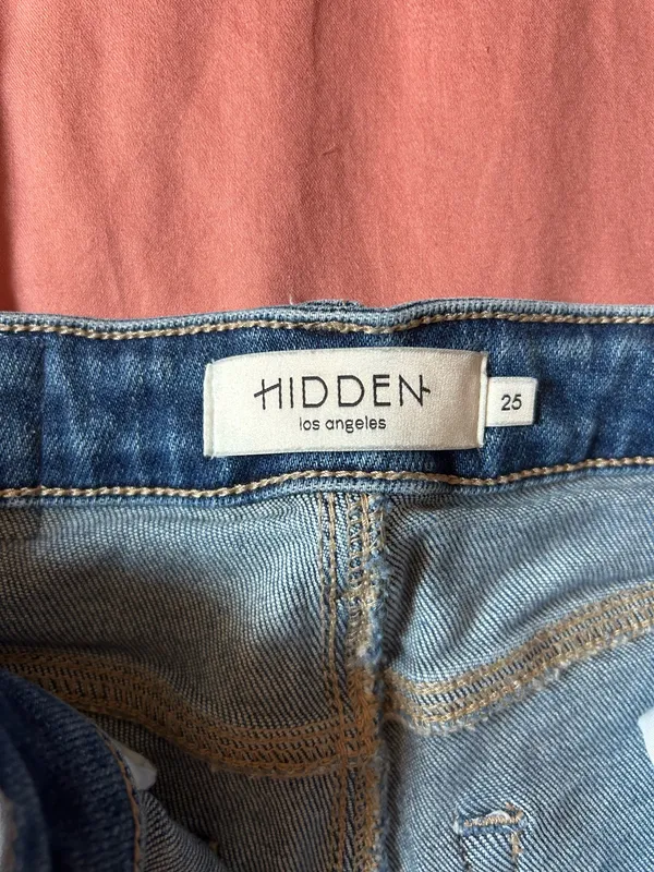 Hidden Jeans Straight Leg - Image 3