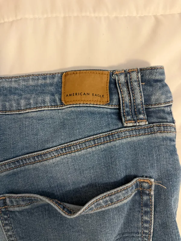 American Eagle Cargo Jeans High-Rise  - Image 4