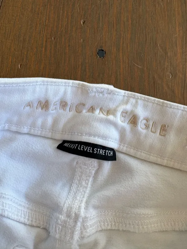 American Eagle Outfitters white skinny Jeans - Image 4