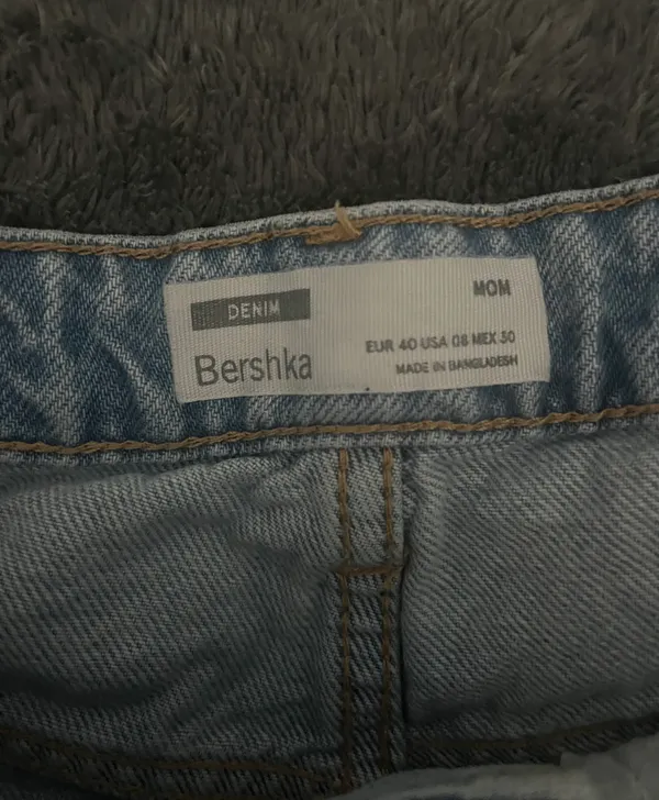 Bershka Mom Jeans - Image 2
