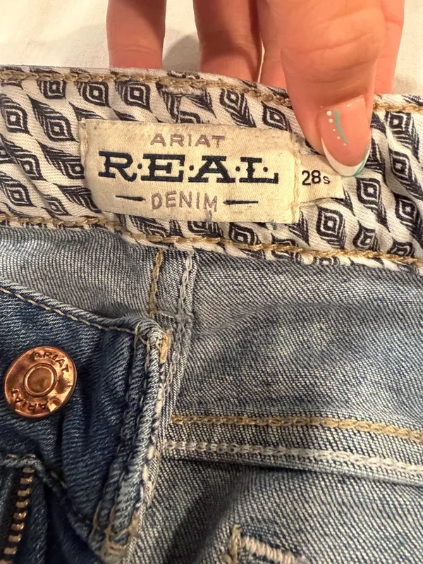 Ariat High Rise Striaght Jeans - Image 4