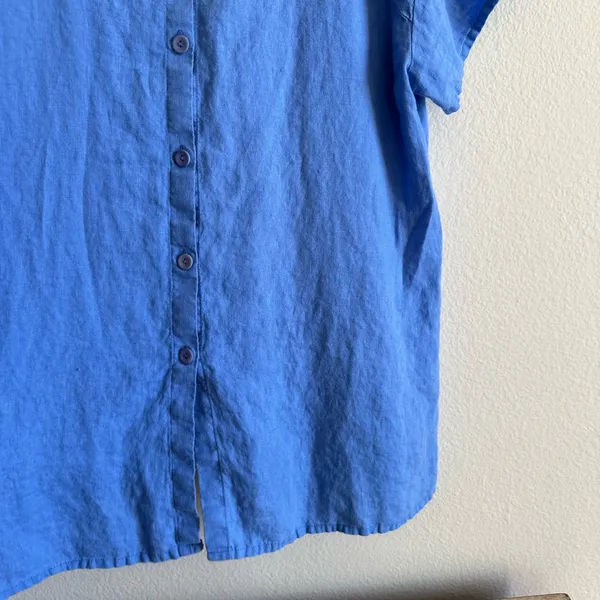 Flax Blue Linen Button Back Tee - Image 5