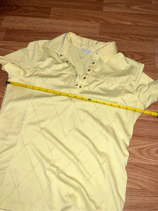 Callaway Pale Yellow Short-Sleeve Golf Polo Size Medium - Image 4