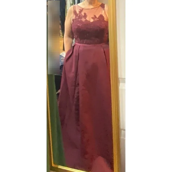 Oleg Cassini Burgundy Lace Illusion Bodice Formal Evening Gala Gown Dress 14 - Image 4