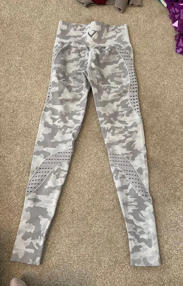 Violate The DressCode Leggings - Image 2