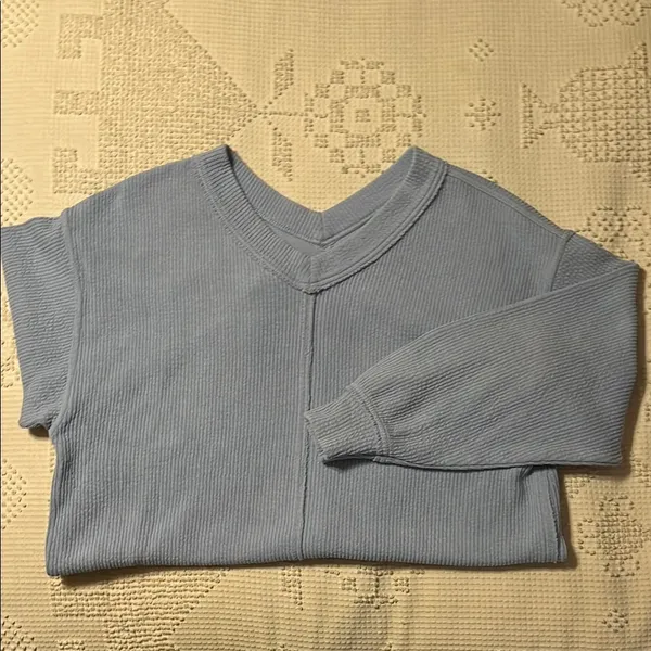 Aerie wonder v sweatshirt - Image 3