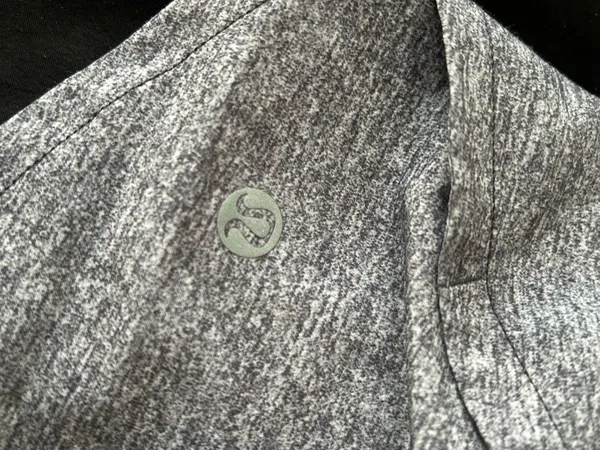 Lululemon Speed Up Shorts 4" - Image 3