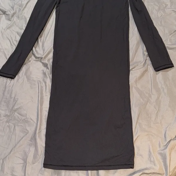 Skims Fits Everybody Crew Neck Long Sleeve Dress ‘Onyx’ - Image 4