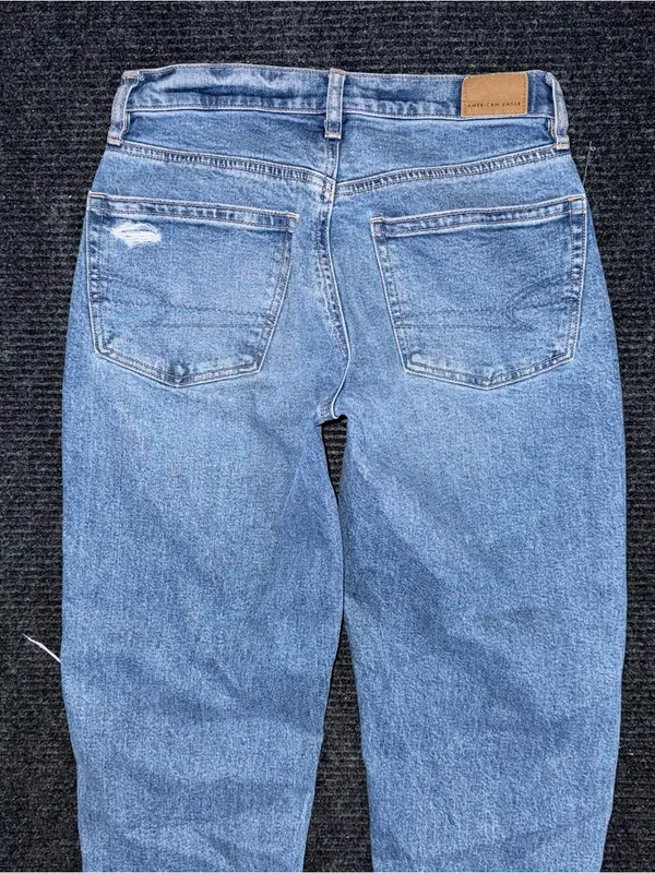 AE American Eagle 90s Straight Distressed Patched Jeans Strigid Denim Sz 00 R - Image 4