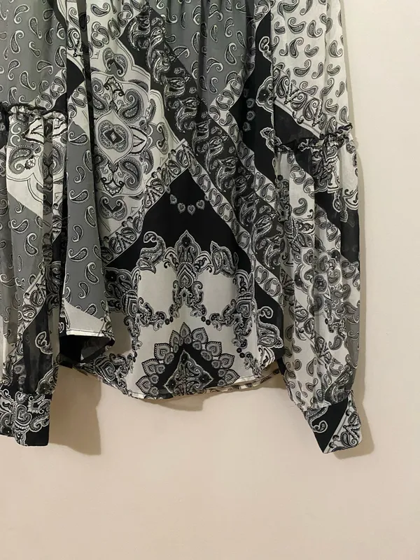 Karen Kane Black & White Paisley Off-Shoulder Blouse - Image 4
