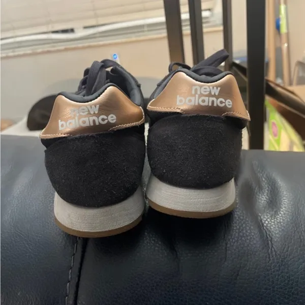 New Balance 520 blue and rose gold 9 - Image 2