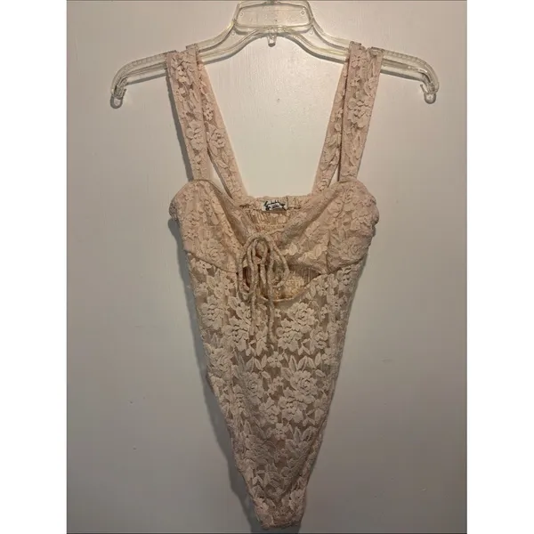 Free People Strike a Pose Bodysuit Peach Blush Lace Detail Tie Cutout Size XS - Image 2
