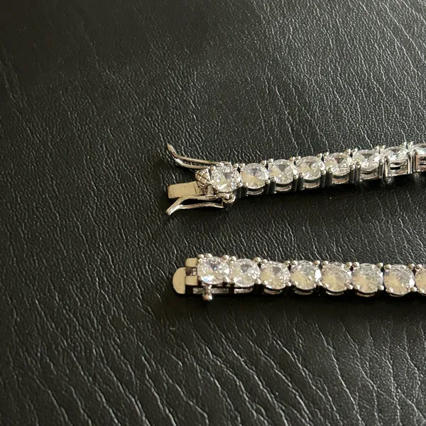 Moissanite Tennis Bracelet VVS1 5mm 7 Inch Brand New Passes Tester Silver - Image 3