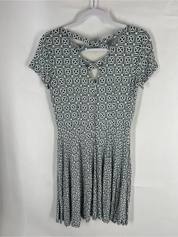 LOFT Geometric Crisscross Back Fit & Flare Dress Blue White Size 0 - Image 8