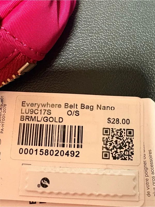 Lululemon Everywhere Belt Bag Nano Berry Rumble Gold NWT - Image 2