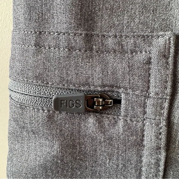 Figs Women’s Yola Skinny Scrub Pants‎ in Graphite Gray Size Small - Image 5