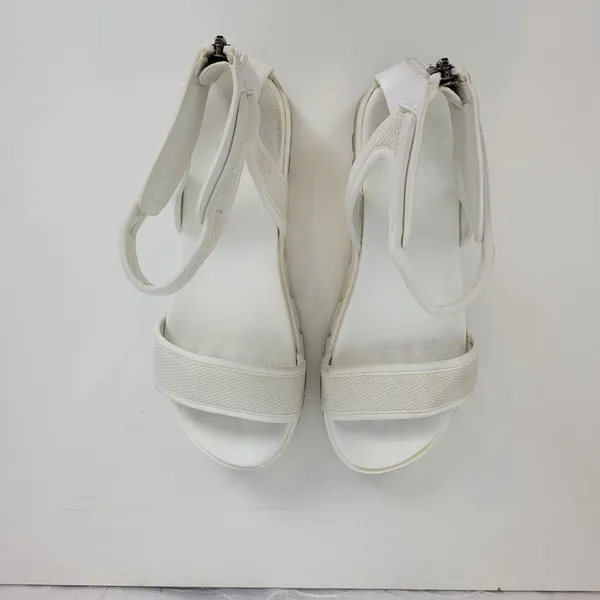 MIA Women's Ellyson Sandals 6.5 White Leather Casual Ankle Strap Flat Back Zip - Image 4