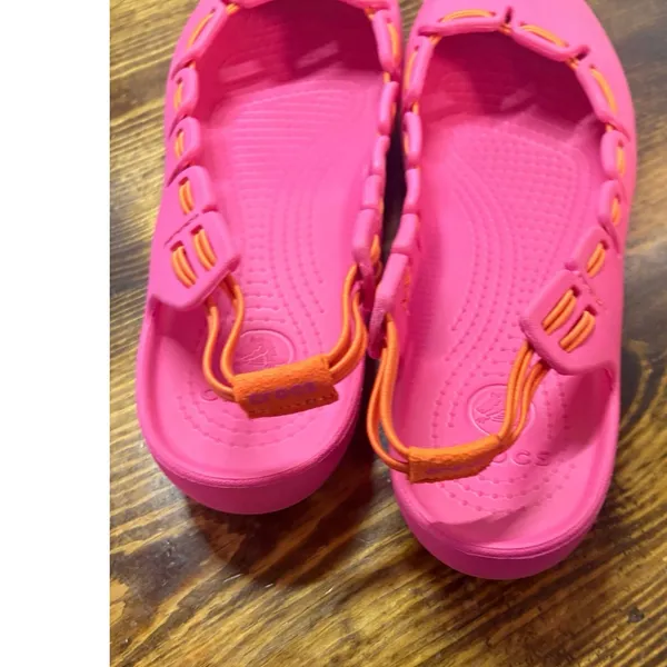 Crocs Pink Flats‎ Size 11 - Image 7