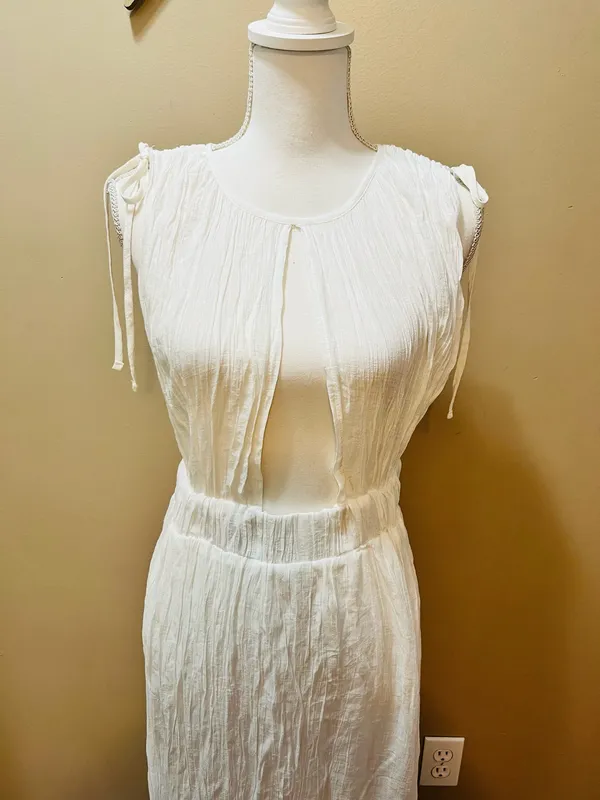 Sheer White Maxi Dress/Coverup Size Medium - Image 2