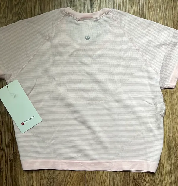 Lululemon Swiftly Tech 2.0 Short Sleeve Shirt - Image 3