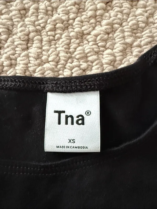 Tna Size Extra Small XS Chill Mission Tank from Aritzi Black Cropped Tank - Image 4