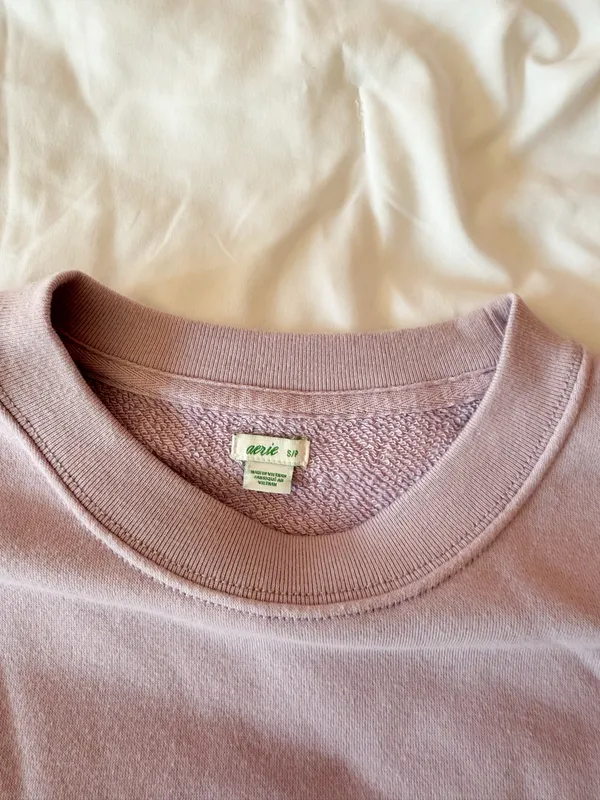 Aerie Light Purple Cropped Pocket Crewneck Sweatshirt Size Small - Image 3