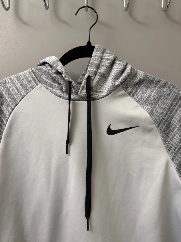 Nike Dri-Fit Fleece Hoodie - Image 6