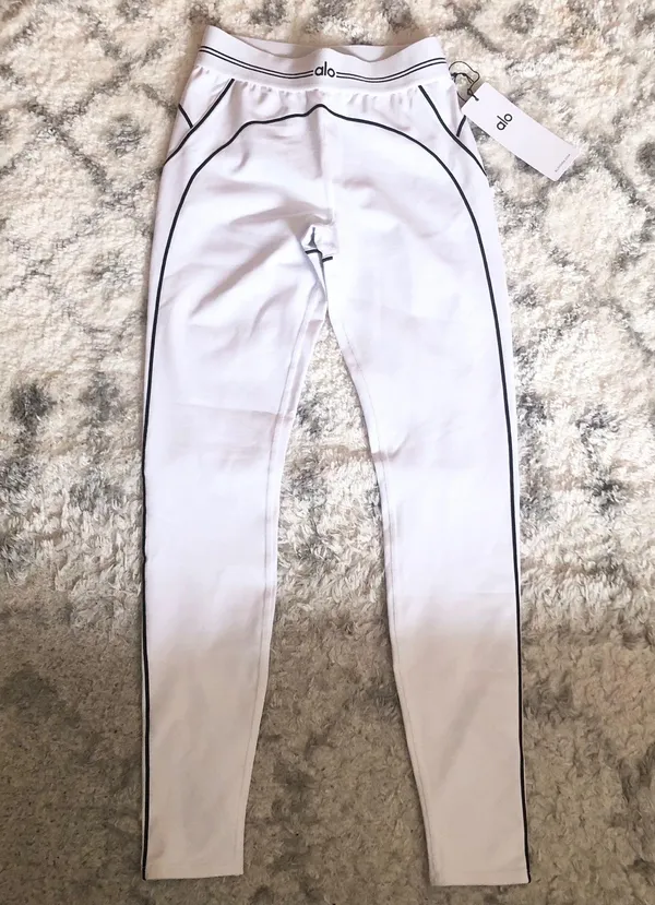 Alo Yoga Airbrush High-Waist Heart Throb Legging White/Black S - Image 3