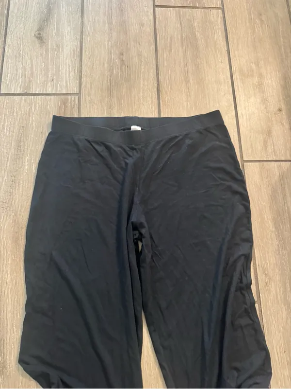 Victoria's Secret Black Lounge Pants with Lace Trim - Image 3
