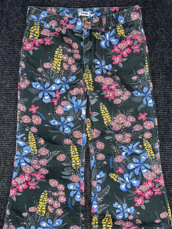 Anthropologie x Wrangler Wanderer High Rise Flare Jeans Floral Sz 28 x 32 Retro - Image 4