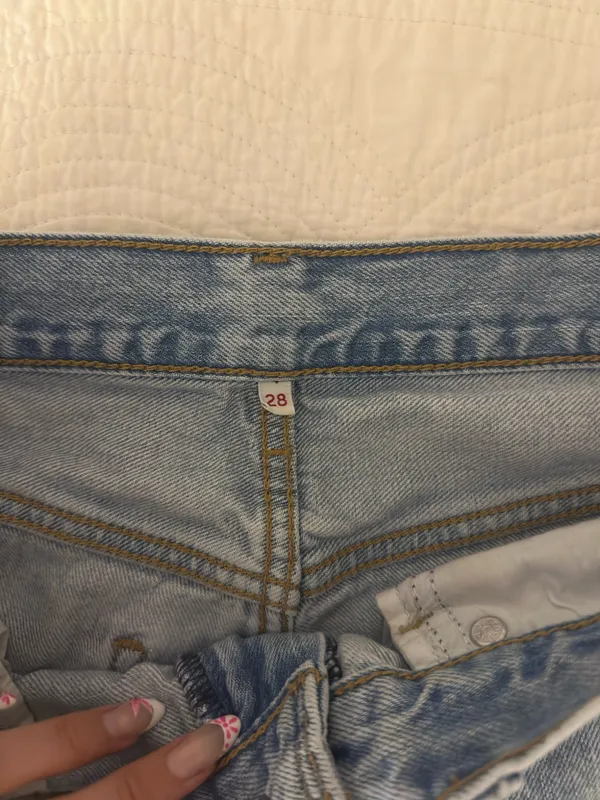 Levi’s Dad Jeans - Image 4