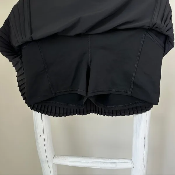 lululemon athletica Black Pleated Athletic Tennis Skort Size 4 - Image 5