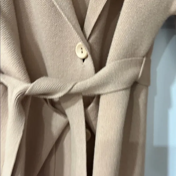 Women's Tan Belted Coat Size XL - Image 4