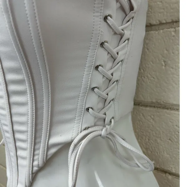 IAM.GIA Boned White Corset size XXS - Image 8