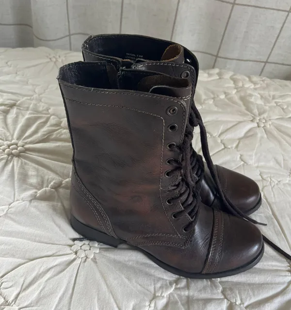 Steve Madden Troopa Brown Leather Boots - Image 9