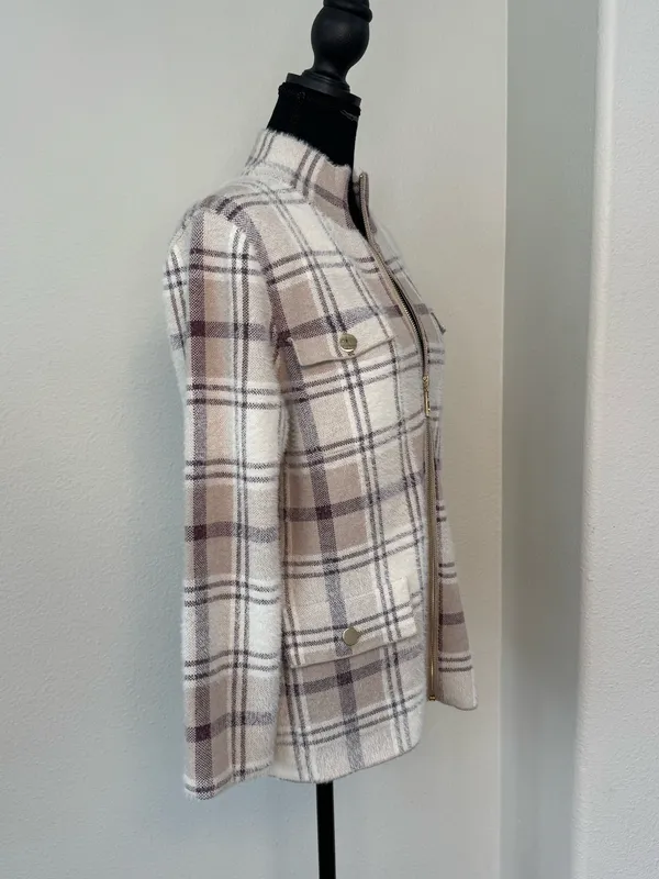 Rachel Zoe Plaid Fuzzy Zip-Up Jacket Size Medium - Image 6