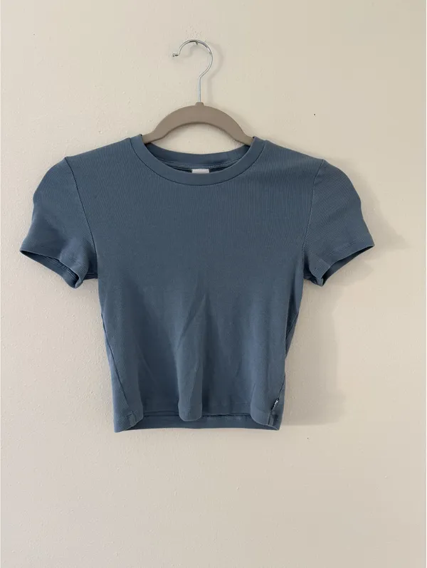 Aritzia TNA HomeStretch Rib Crew Y2K Fitted Ribbed Cotton Babydoll tee size xs - Image 7