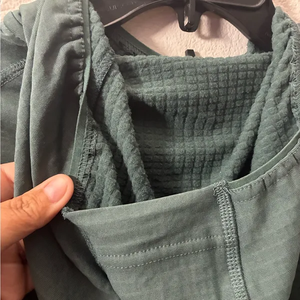 🆕Carhartt Women's Forest Green Force Relax Fit Half Zip Hooded T-Shirt S🆕 - Image 10