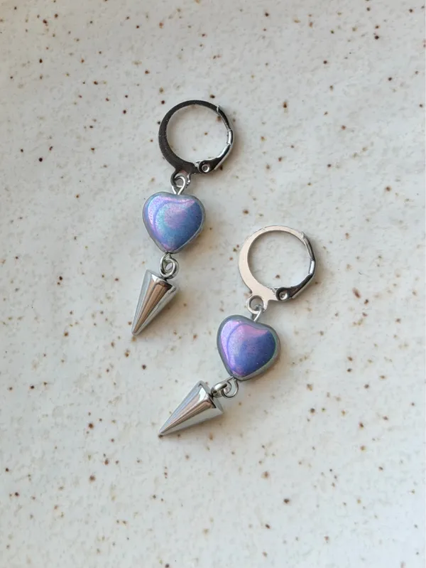 Handmade Czech glass heart & spike dangle earrings💜🩵💙 - Image 4