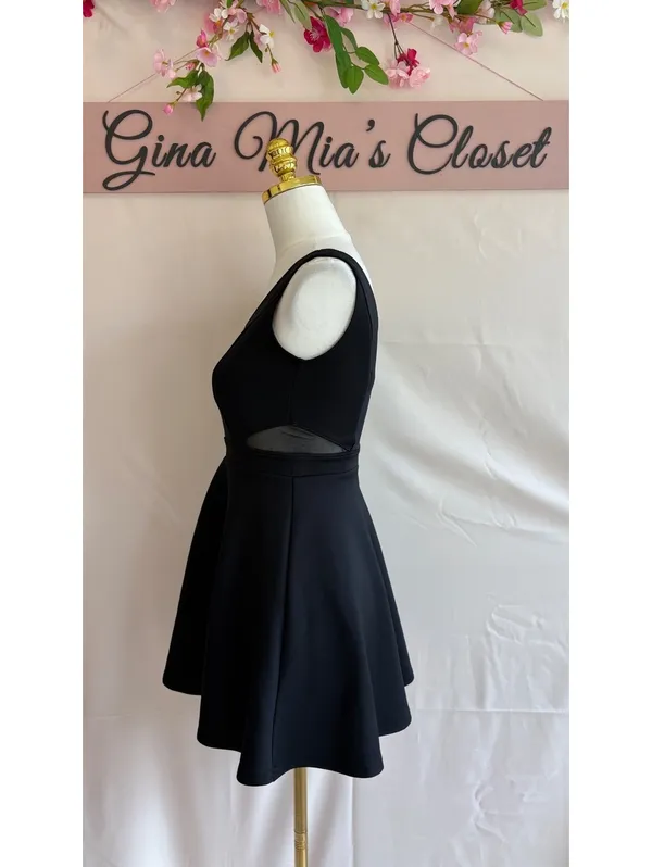 Abercrombie & Fitch Black Sleeveless Fit and Flare Dress with Mesh Side Panels - Image 3