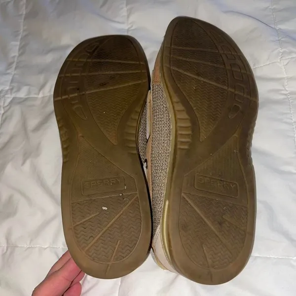 Tan and Cream Sperry Loafers - Size 8 - Image 3