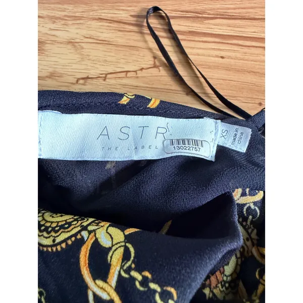 ASTR the Label Chain Print Faux Wrap Mini Dress XS Black Gold V Neck - Image 5