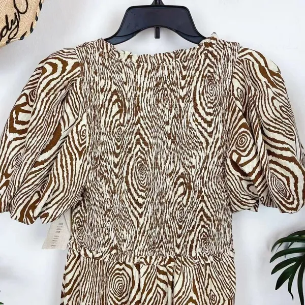MOON RIVER Smocked Puff Sleeve Midi Dress - Image 7