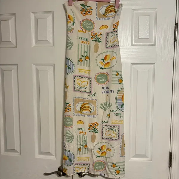 Paper Heart Destination Travel Graphic Strapless Linen Maxi Dress - Image 3