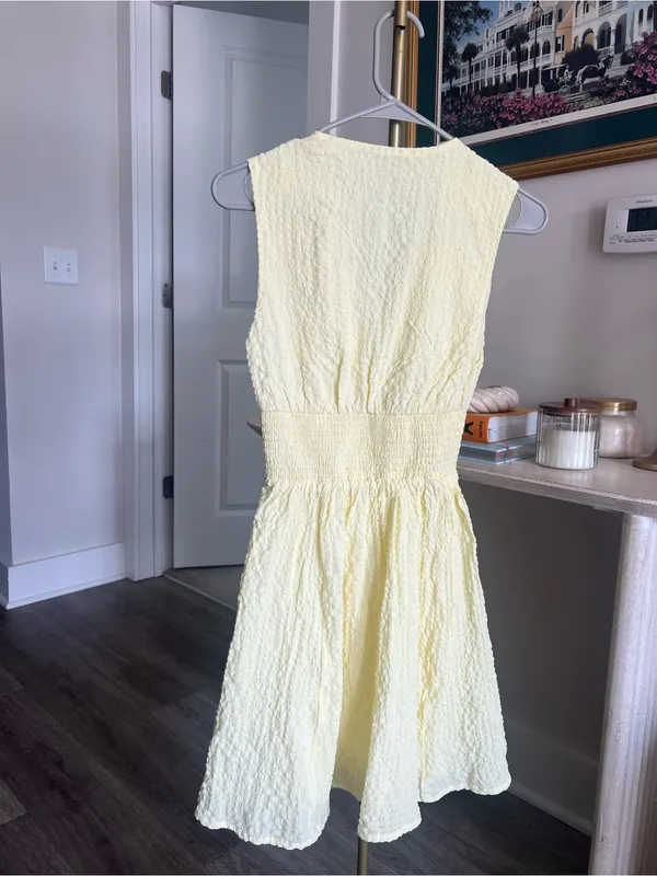 Abercrombie & Fitch Light Yellow Textured Tie-Front Midi Dress - Image 3