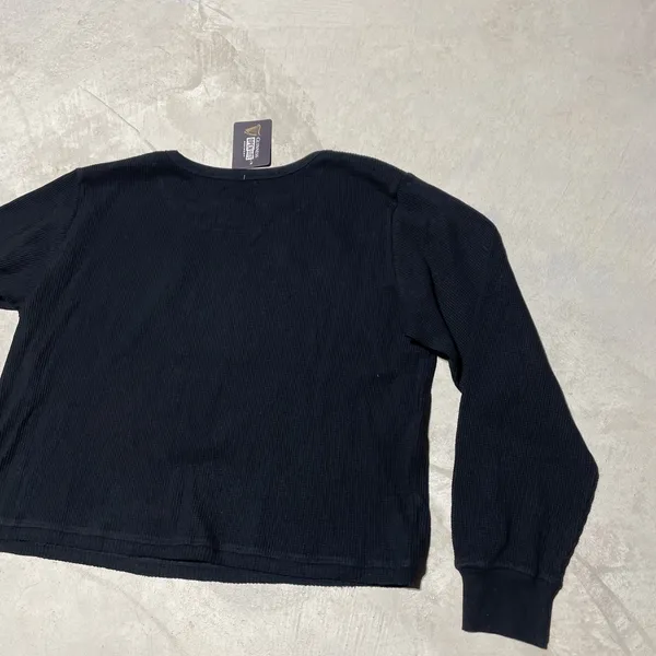 NWT $45 GUINNESS Black Long Sleeve SZ M Waffle Thermal Women's Shirt - Image 8