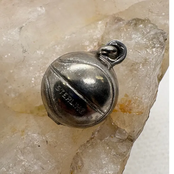 Vintage Sterling‎ Stamped Magnetic Basketball Charm Silver Tone Sports Pendant - Image 3